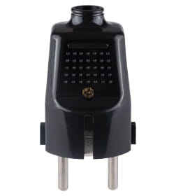 Вилка прямая с/з черная c перфорацией 10А 250В TDM SQ1806-0198