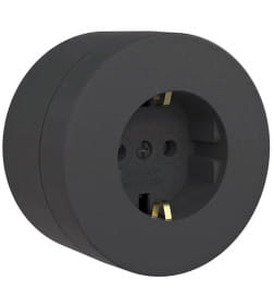 Розетка с/з наружная IP20, черный Xone Ovivo