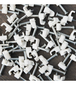 Крепеж кабеля плоский 4х2 мм (упак. 50 шт.) REXANT 07-4204