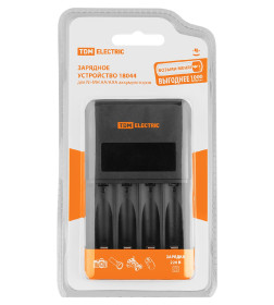 Зарядное устройство 18044 (1800 mA 4 слота АА/ААА 4 канала), LCD-экран, 220 В, TDM SQ1702-0110