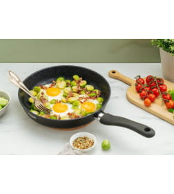 Сковорода 20 «Titan Space» индукция не съемная ручка Нева