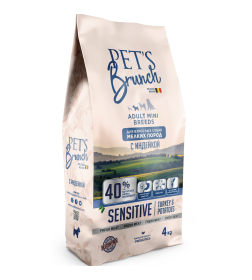 Корм сухой для взрослых собак миниатюрных пород с индейкой 4кг