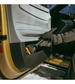 Щетка для снега 47см со скребком Solid FISKARS