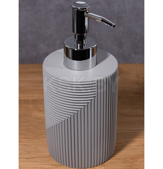 Дозатор для жидкого мыла полирезиновый CASPIAN LEEDS 90076 (90076) 