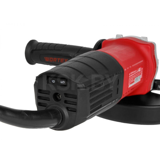 Одноручная углошлифмашина WORTEX LX AG 1211-2 в кор. (1329369) 