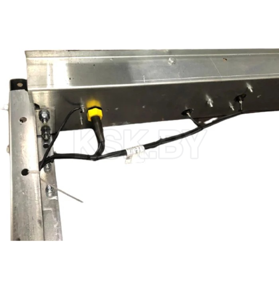 Прицеп Avtos А25М2В (2500*1300*300 ресс. AL-KO (R16) тент 800мм 2ос)