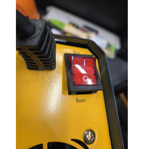 Сварочный аппарат Алмаз 200 (уценка) (7852) 