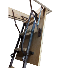 Лестница чердачная металлическая ASTARK 60х120х311см. (крышка 33мм)