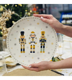 Тарелка фарфоровая "Новогодняя" 27 см (арт. ZPX248020-P, код 291892)