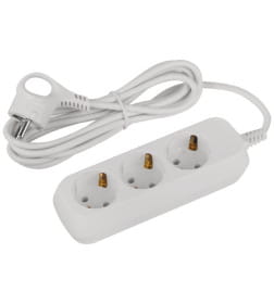 Удлинитель Greenline 3 розетки с заземлением 3м ПВС 3x1мм2 ЭРА UDL-16-330-E