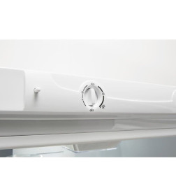 Холодильник Indesit DS 4180 W