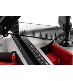 Пила торцовочная ELITECH ПТ 1825КУ