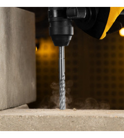 Бур по бетону цельная крестовая пластина 12x165 мм SDS PLUS Denzel