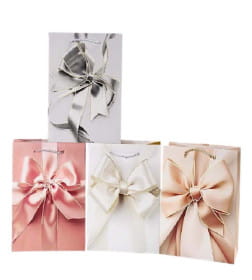 Пакет подарочный 26*32*10 см BY-44-139