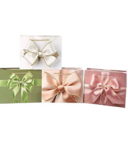 Пакет подарочный 23*18*10 см микс BY-44-127