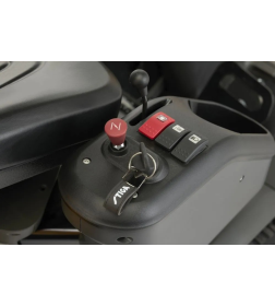 Газонокосилка бензиновая с сиденьем STIGA PARK 700 WX