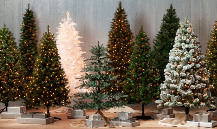 How to choose an artificial Christmas tree